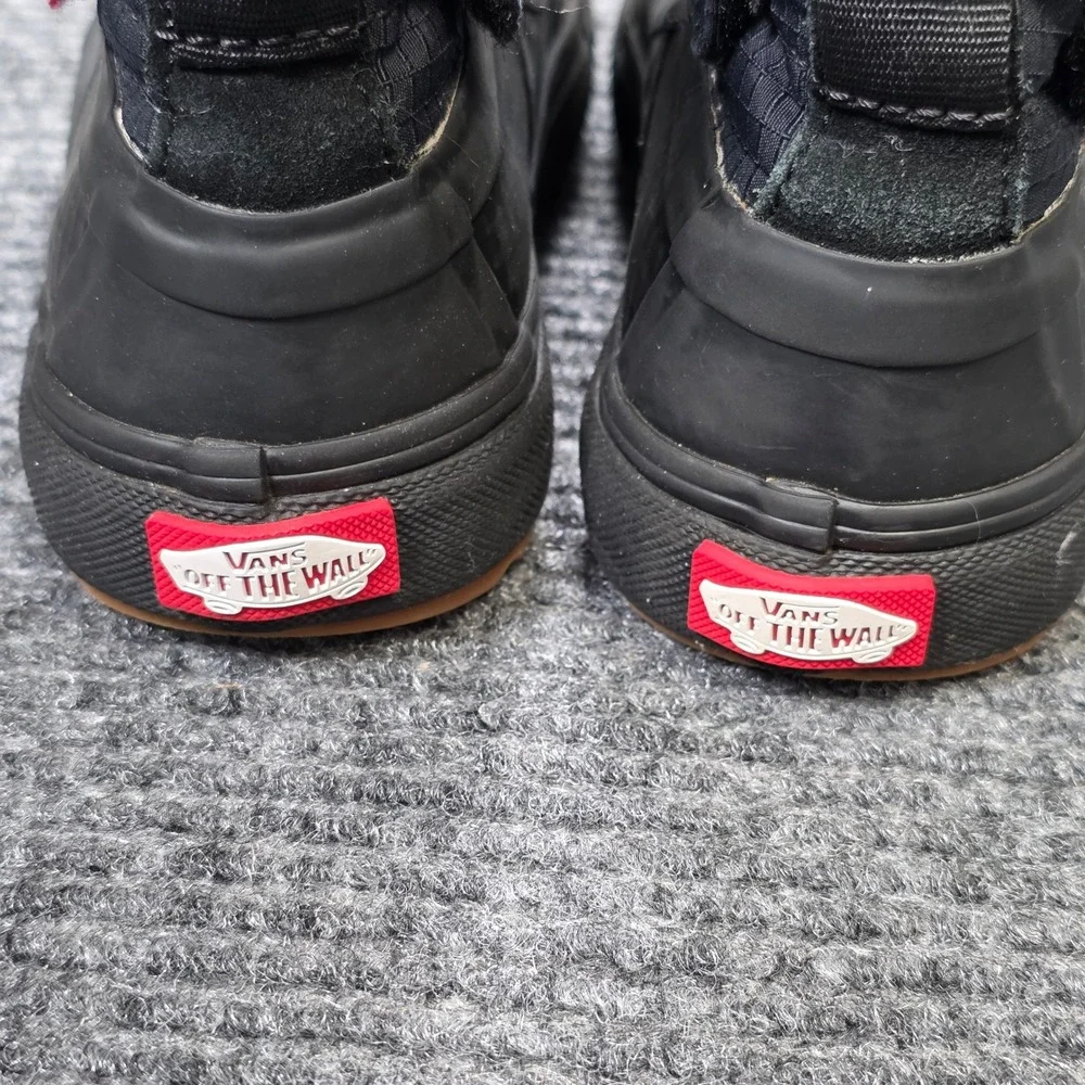 Vans MTE Snow Boots Kid's Size 13 Black Suede Rubber Mid Top Winter Shoes Fleece